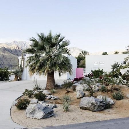 The Pink Paloma - A Barbie Inspired Villa In Palm Springs Eksteriør bilde