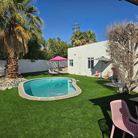 The Pink Paloma - A Barbie Inspired Villa In Palm Springs Eksteriør bilde
