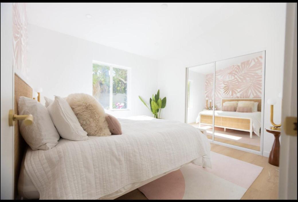 The Pink Paloma - A Barbie Inspired Villa In Palm Springs Eksteriør bilde